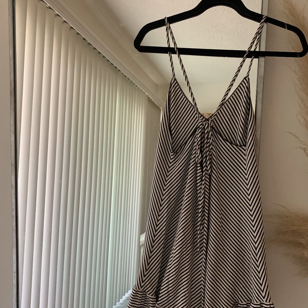 Stripe Knit Ruffle Romper - Picture 6 of 9